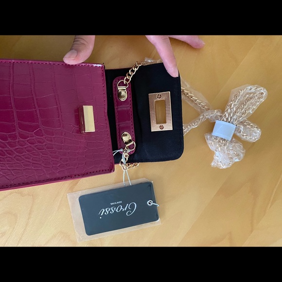 Hot pink faux 🐊 mini crossbody satchel purse - Picture 2 of 7